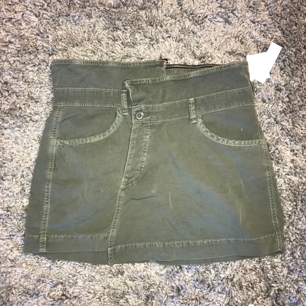 Green skirt
